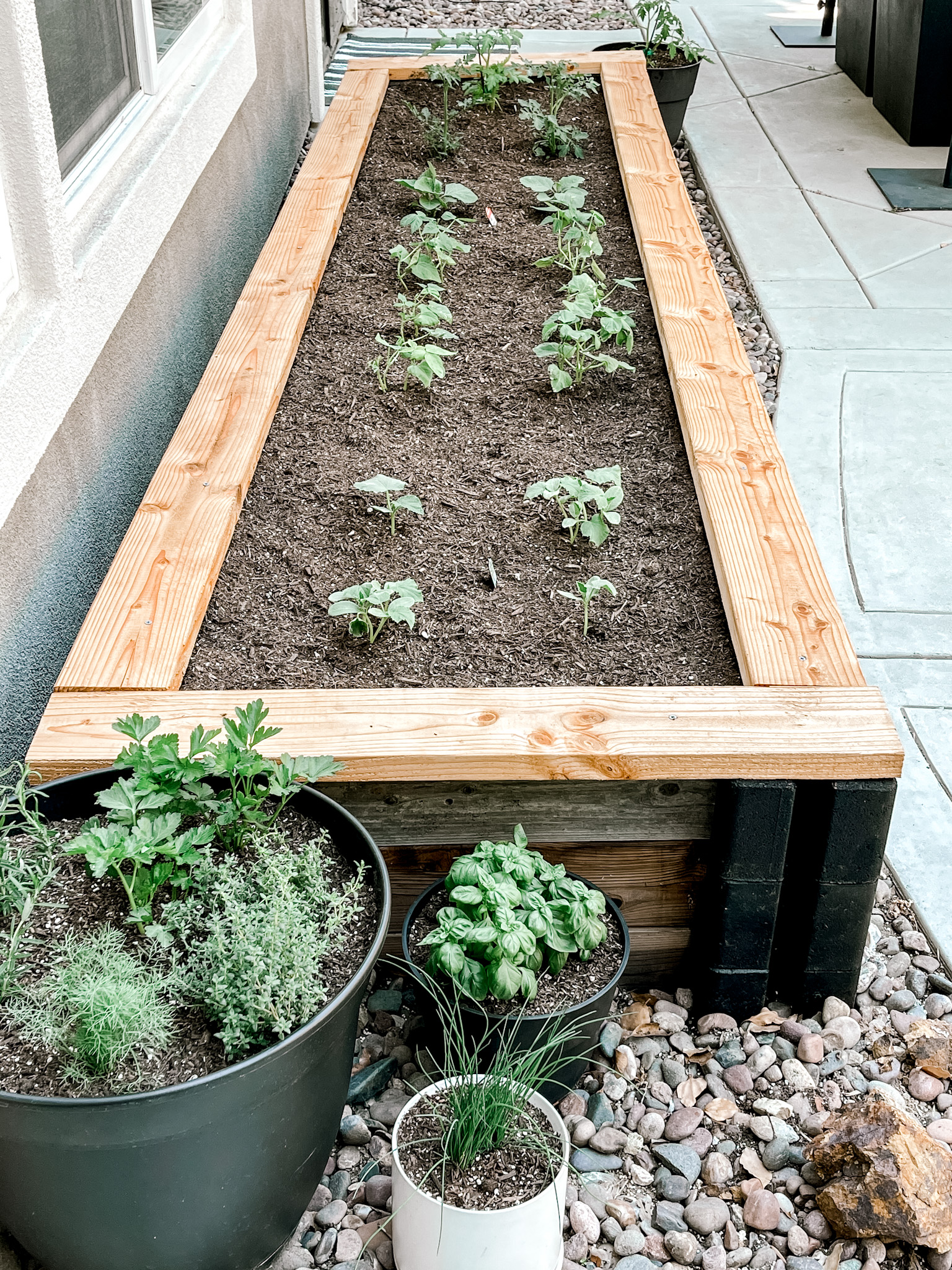 Easy DIY Planter Box - Jaclyn James Company